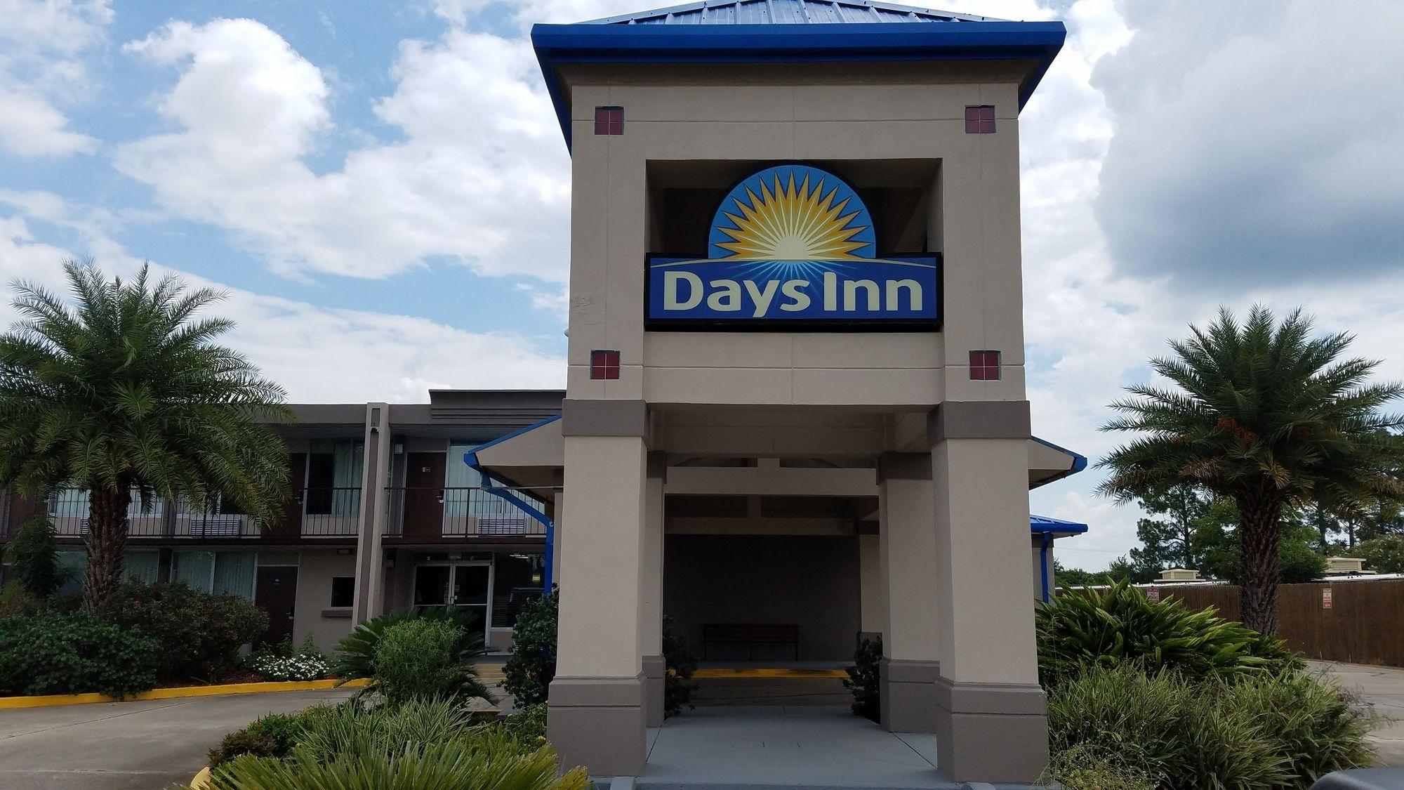 Days By Wyndham Near Airport