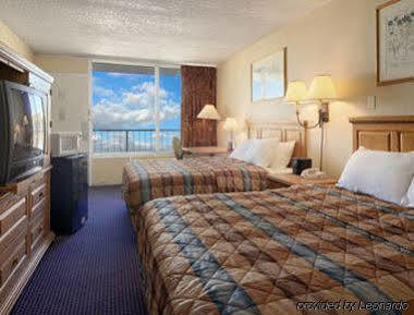 Days By Wyndham Near Airport Motel